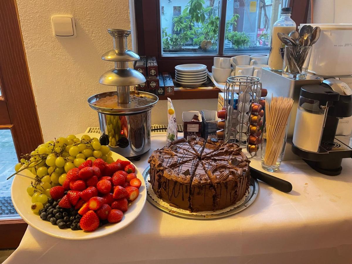 Alva Pension 2 Mikulov Εξωτερικό φωτογραφία